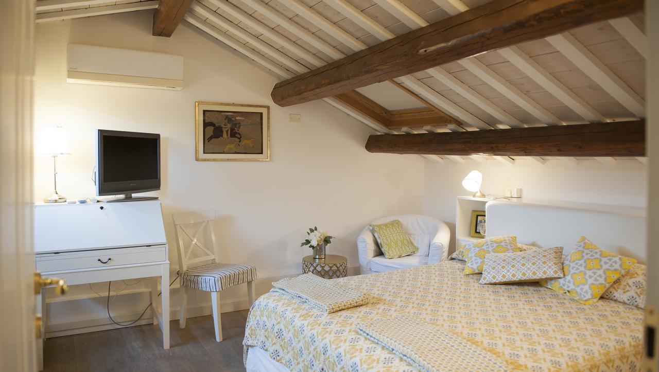 Barone Rosso Suite Равена Екстериор снимка